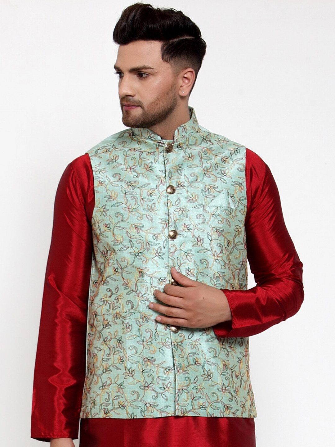 

Jompers Men Green & Yellow Embroidered Nehru Jacket
