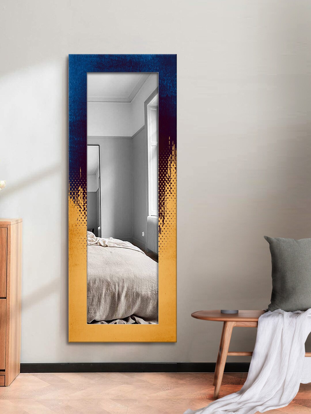 

999Store Yellow & Black Printed Wall Mirror