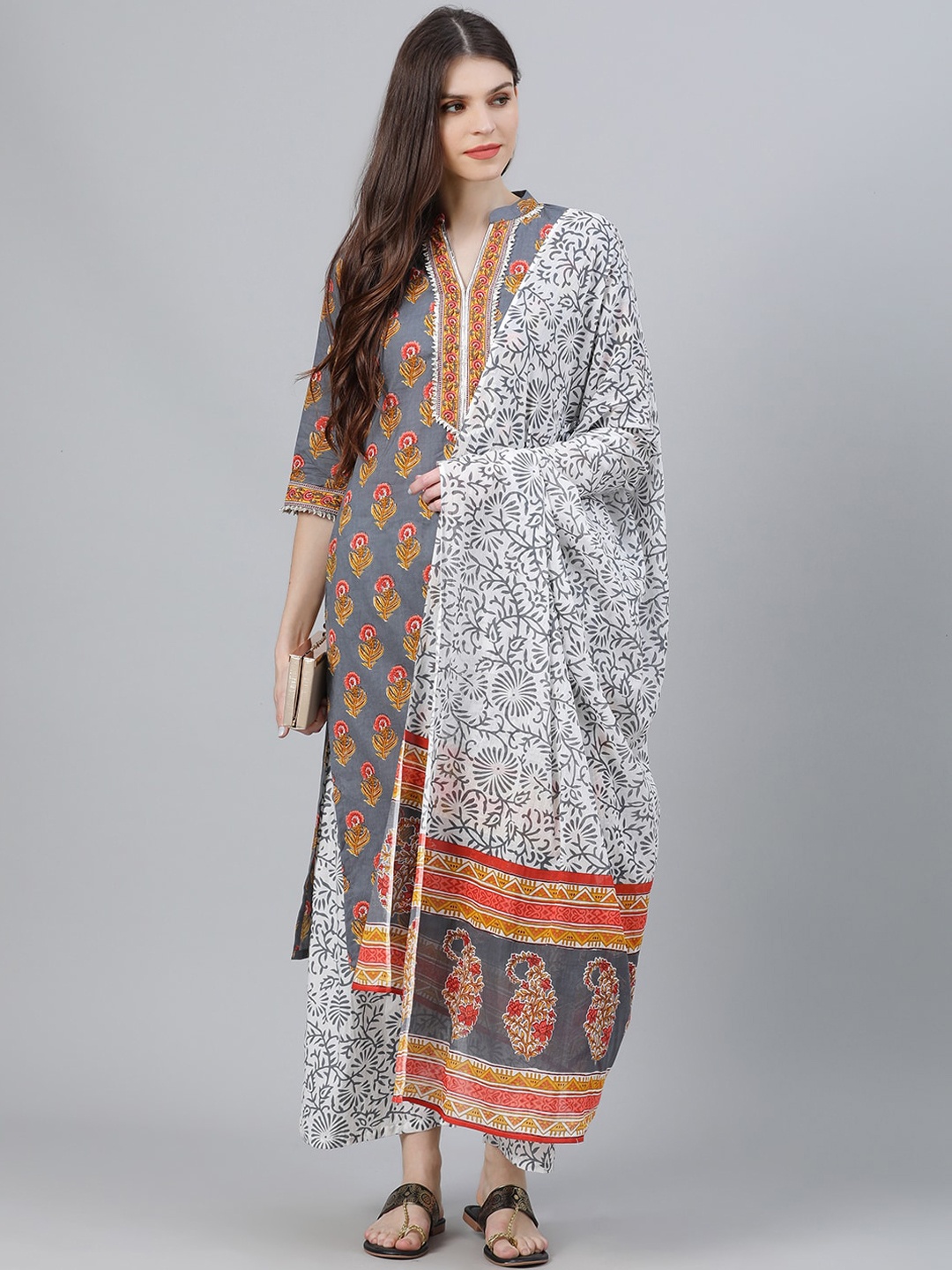 

GERUA Women Grey Striped Kurta with Palazzos & Dupatta