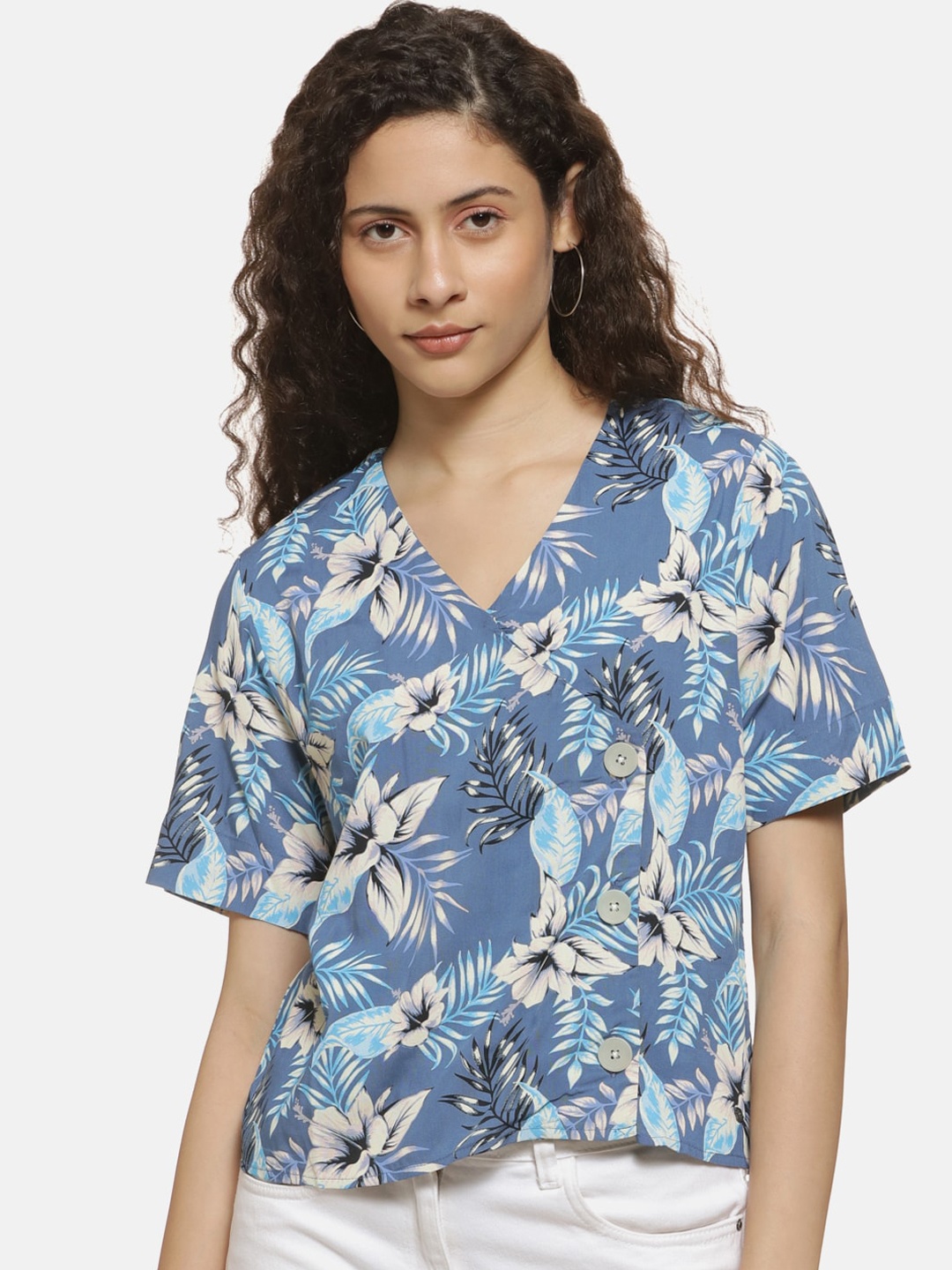 

Campus Sutra Women Blue Printed Wrap Top