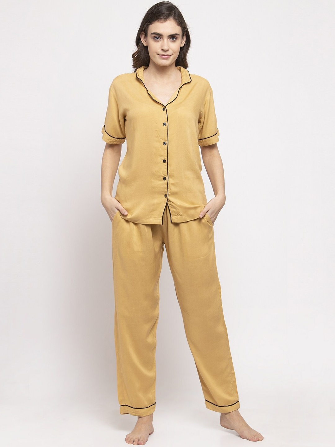 

NEUDIS Women Beige Solid Night Suit