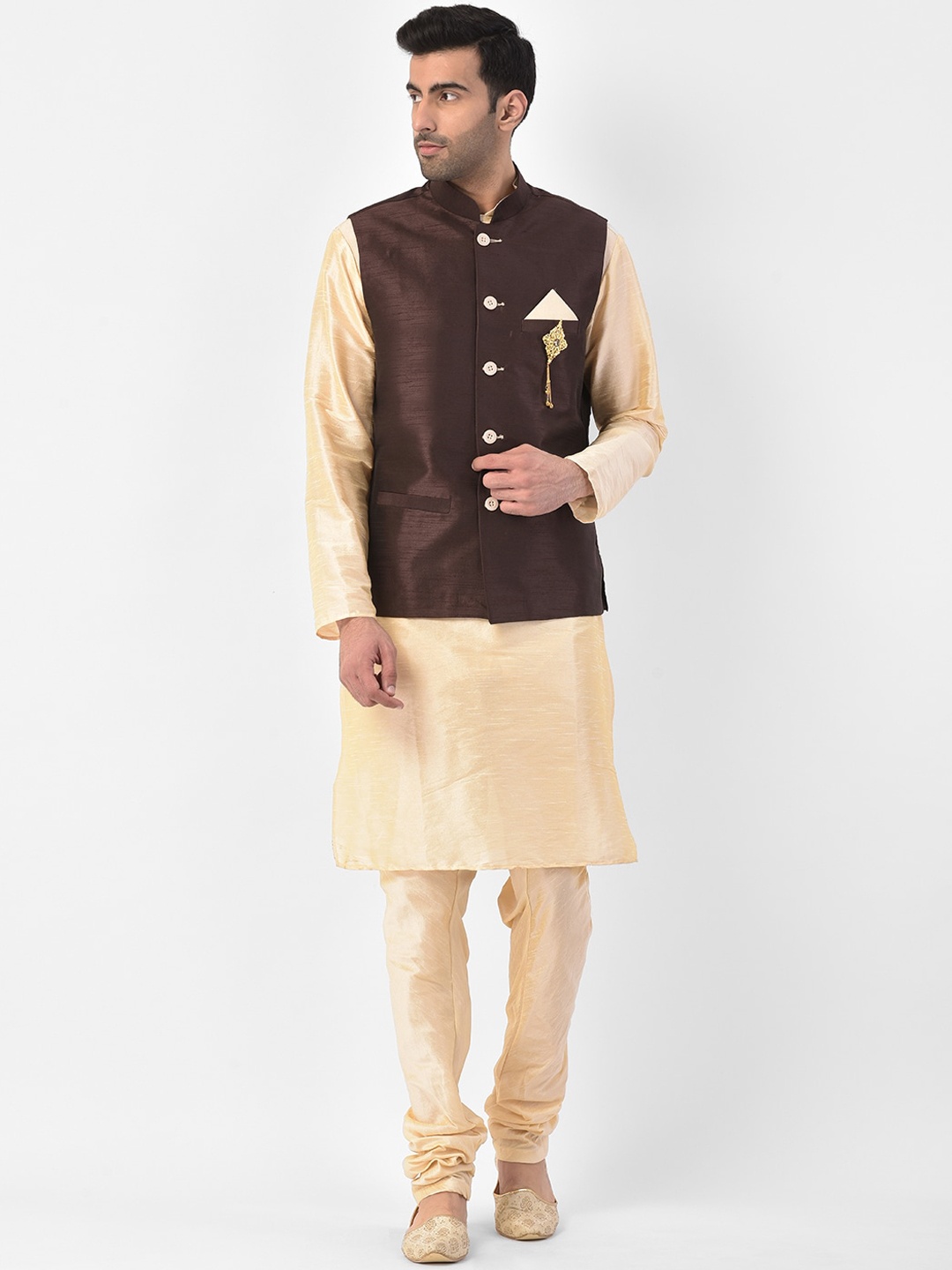 

SG LEMAN Men Brown & Cream Solid Kurta with Churidar