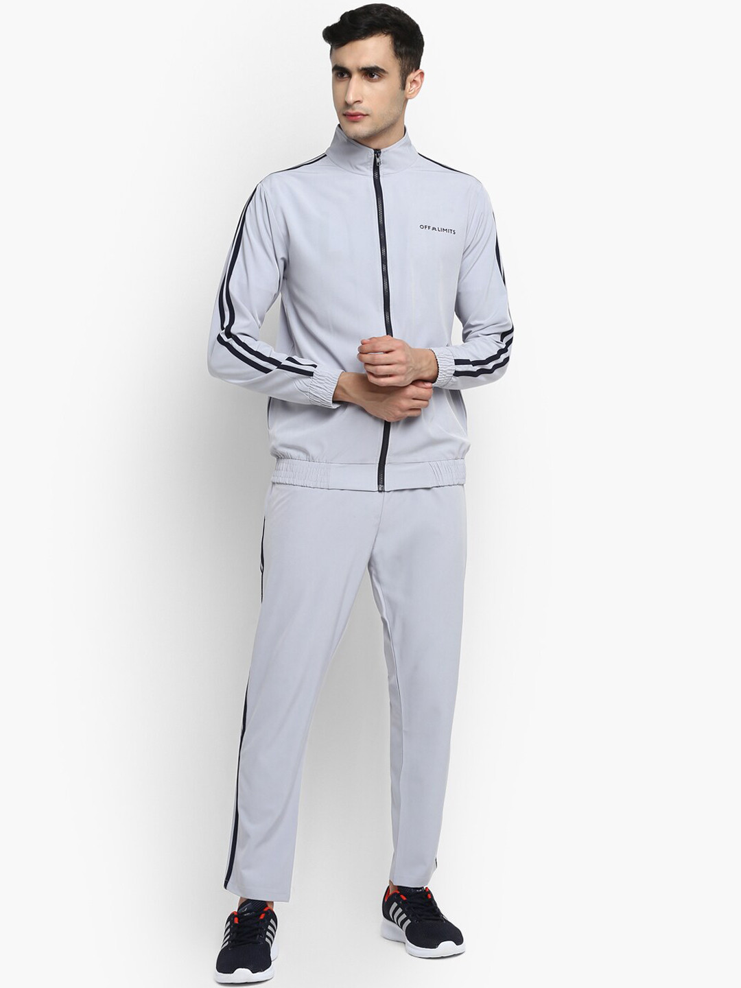 

OFF LIMITS Men Grey Solid Tracksuit