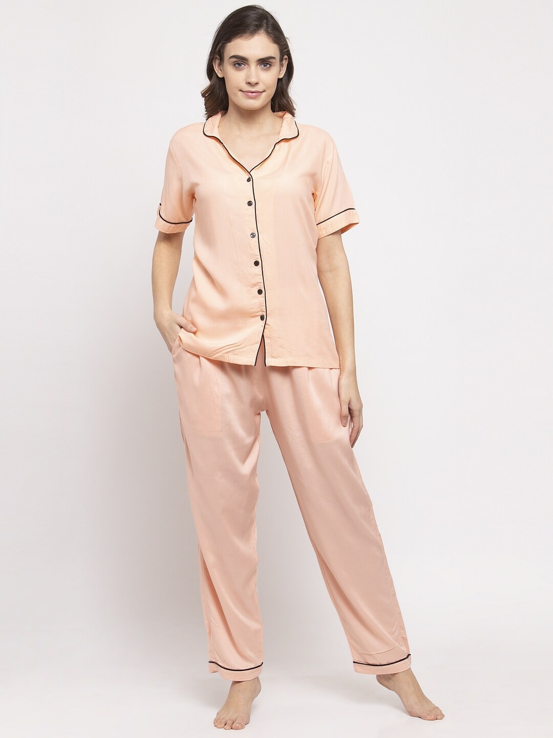 NEUDIS Women Peach-Coloured Solid Night suit