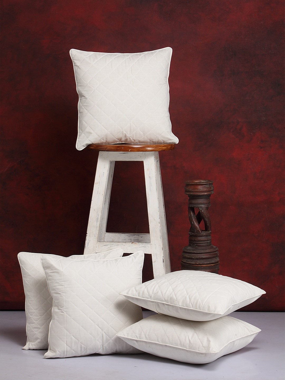 

Clasiko Off-White Set of 5 Solid Square Cushion Covers