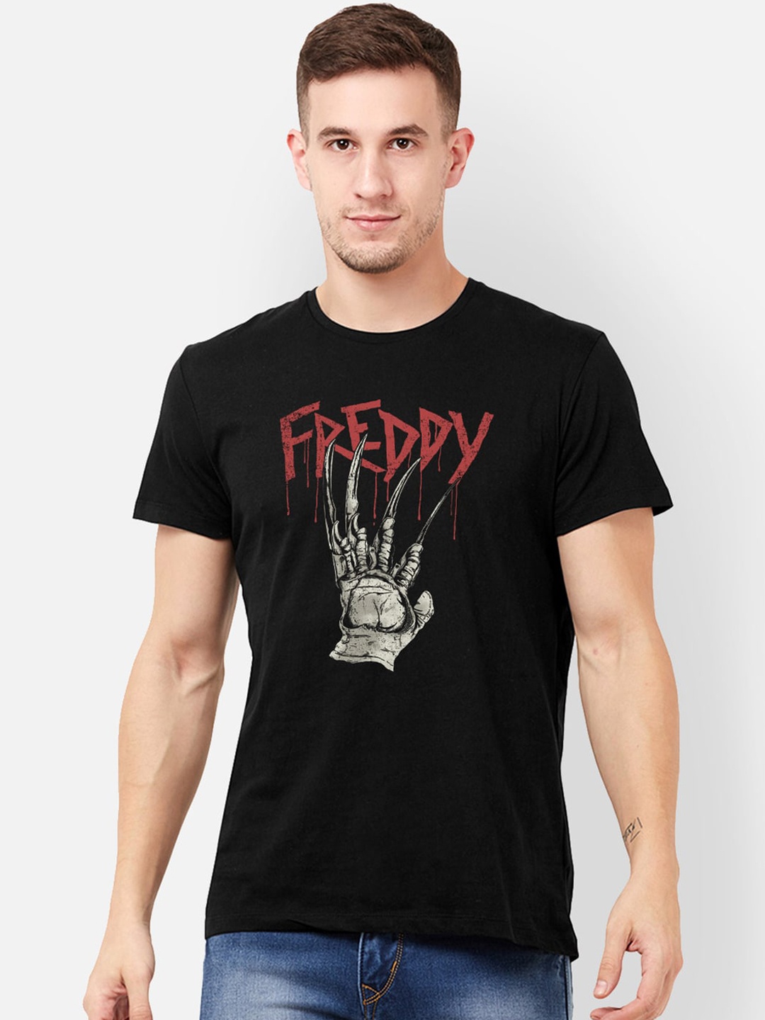 

Free Authority Men Black A Nightmare On Elm Street Printed Round Neck T-shirt