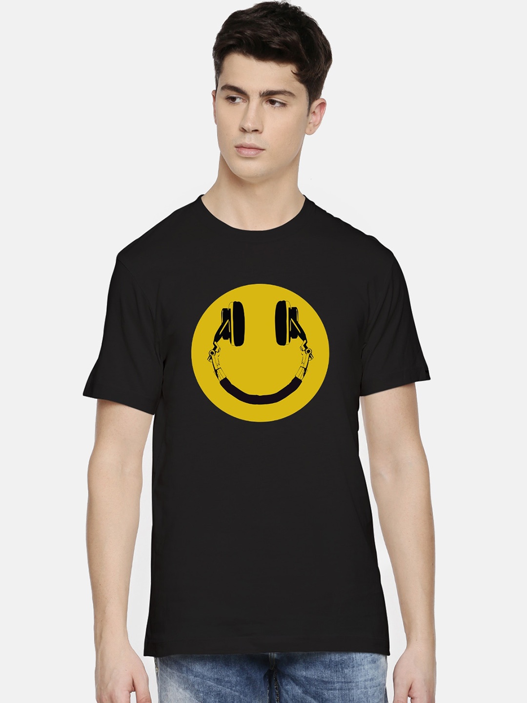 

THREADCURRY Men Black Printed Round Neck T-shirt