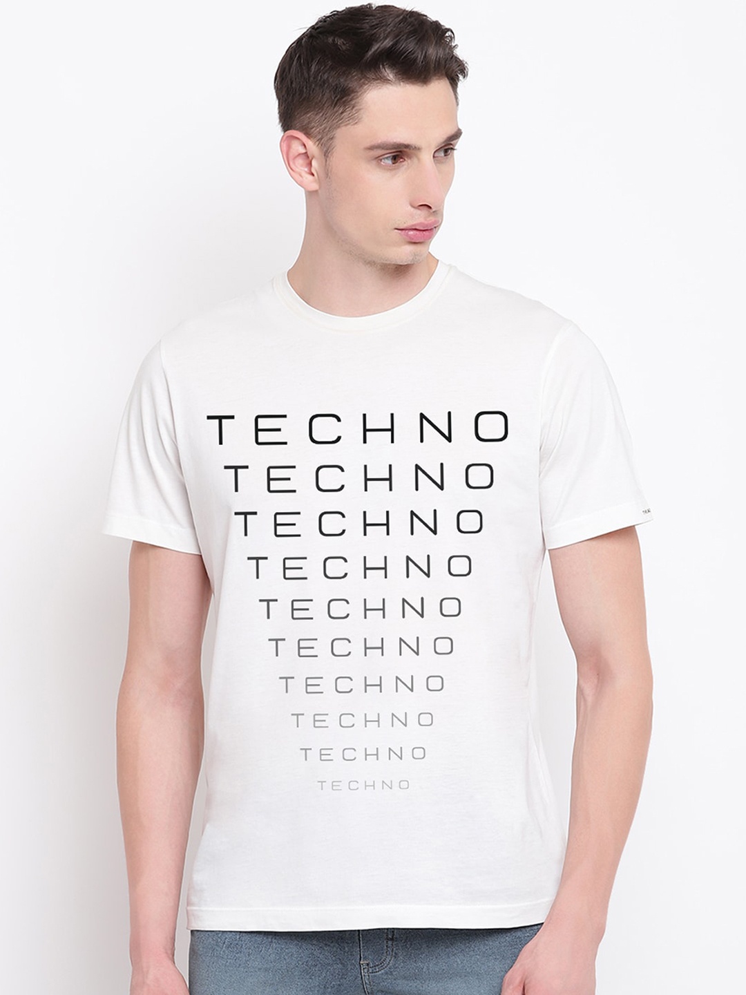 

THREADCURRY Men White Printed Round Neck T-shirt