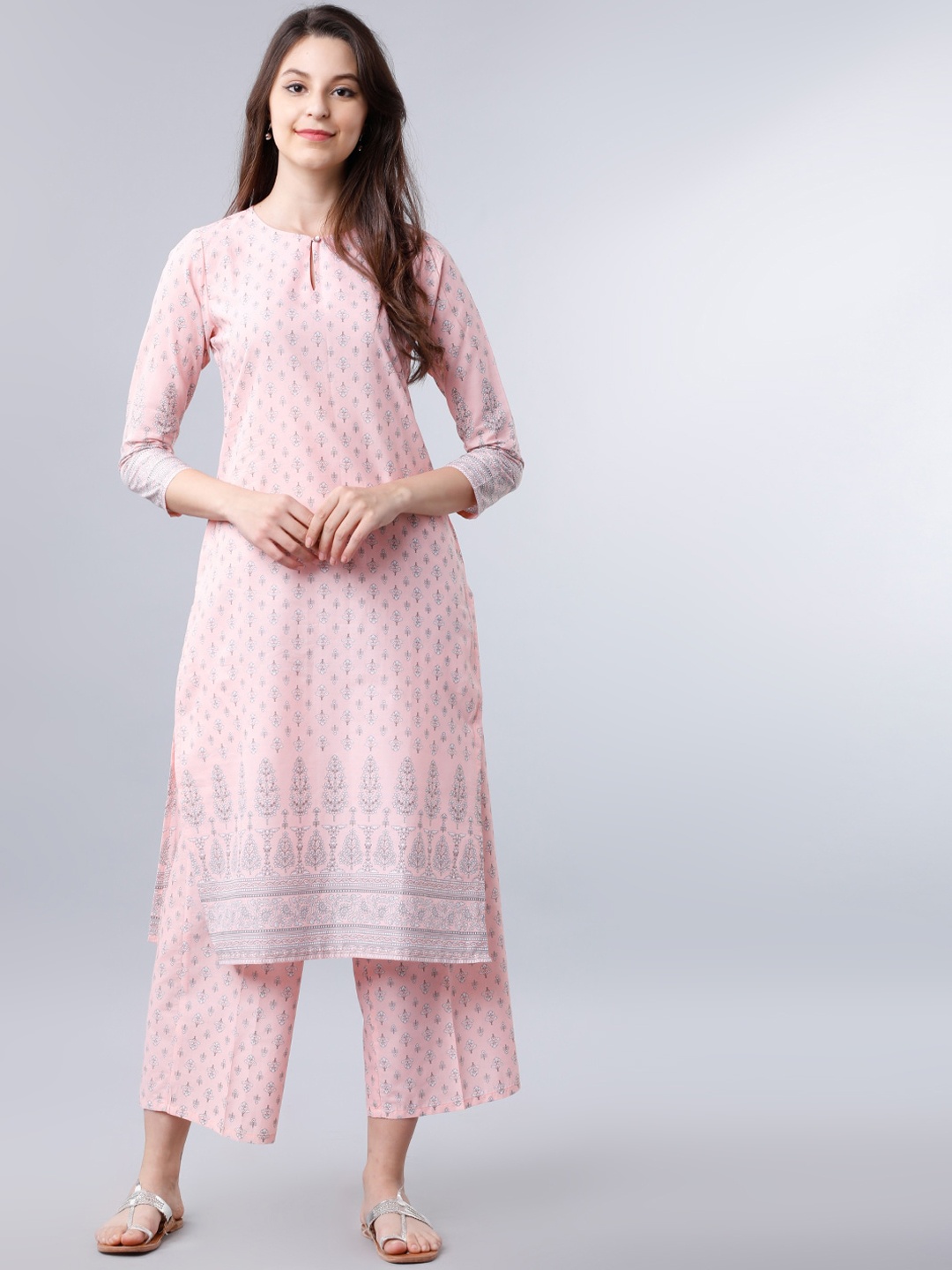 

Vishudh Women Pink & Off-White Printed Kurta with Palazzos