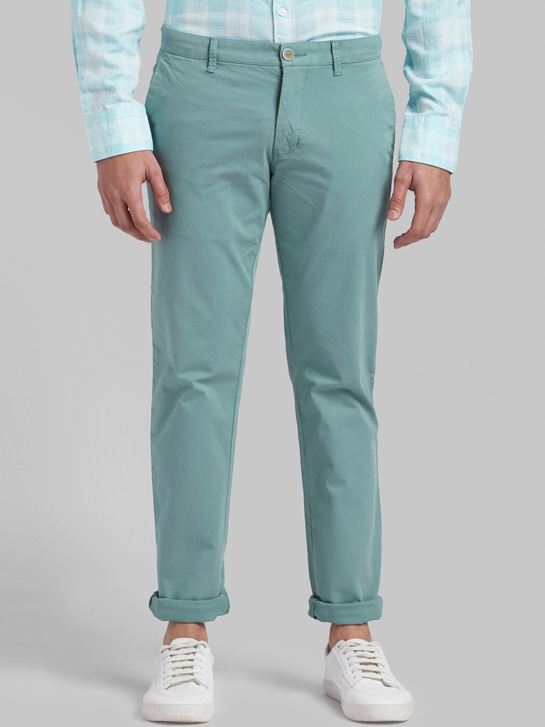 

Parx Men Green Tapered Fit Solid Chinos
