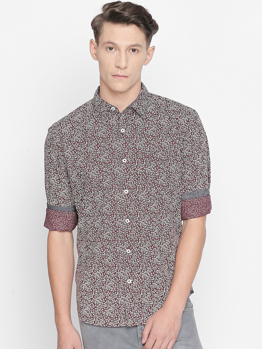 

Basics Men Maroon & Off-White Slim Fit Printed Casual Shirt