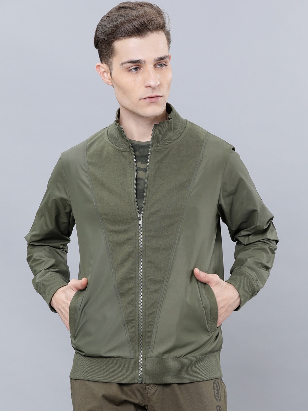 

HIGHLANDER Men Olive Green Solid Sweatshirt