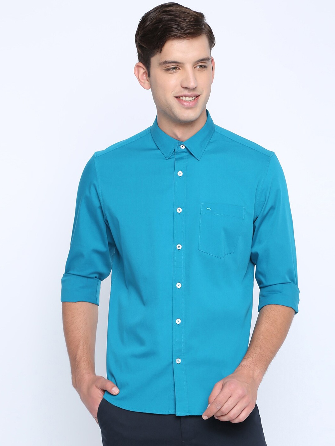 

Basics Men Turquoise Blue Slim Fit Solid Casual Shirt