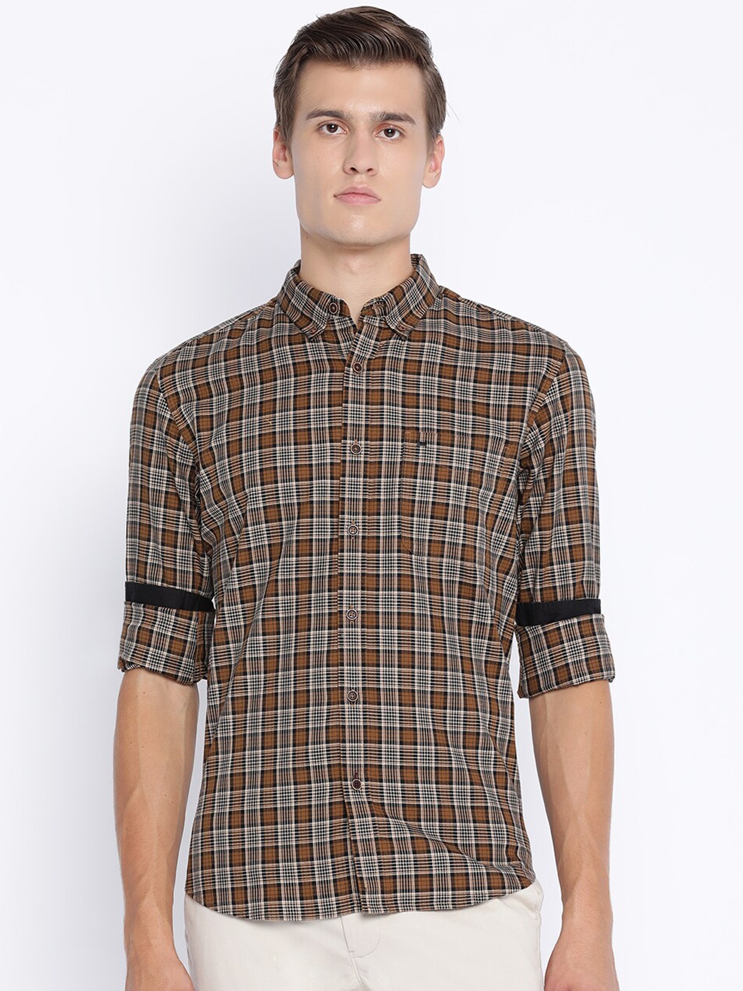 

Basics Men Brown Slim Fit Checked Casual Shirt