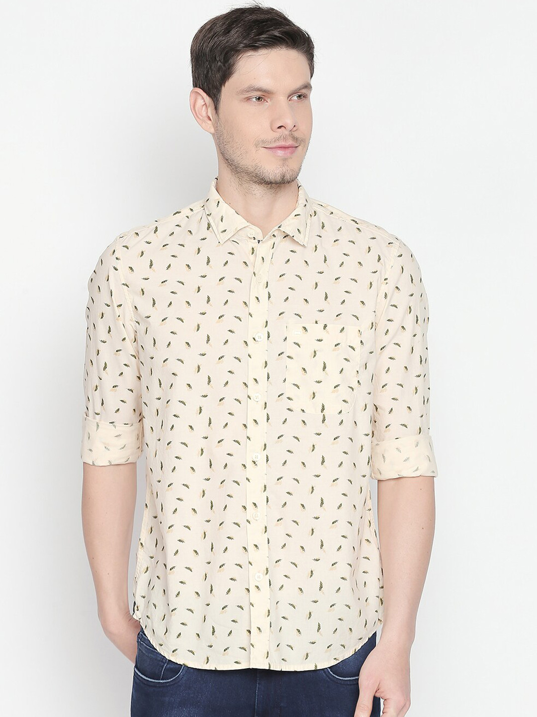 

Basics Men Yellow Slim Fit Printed Casual Shirt