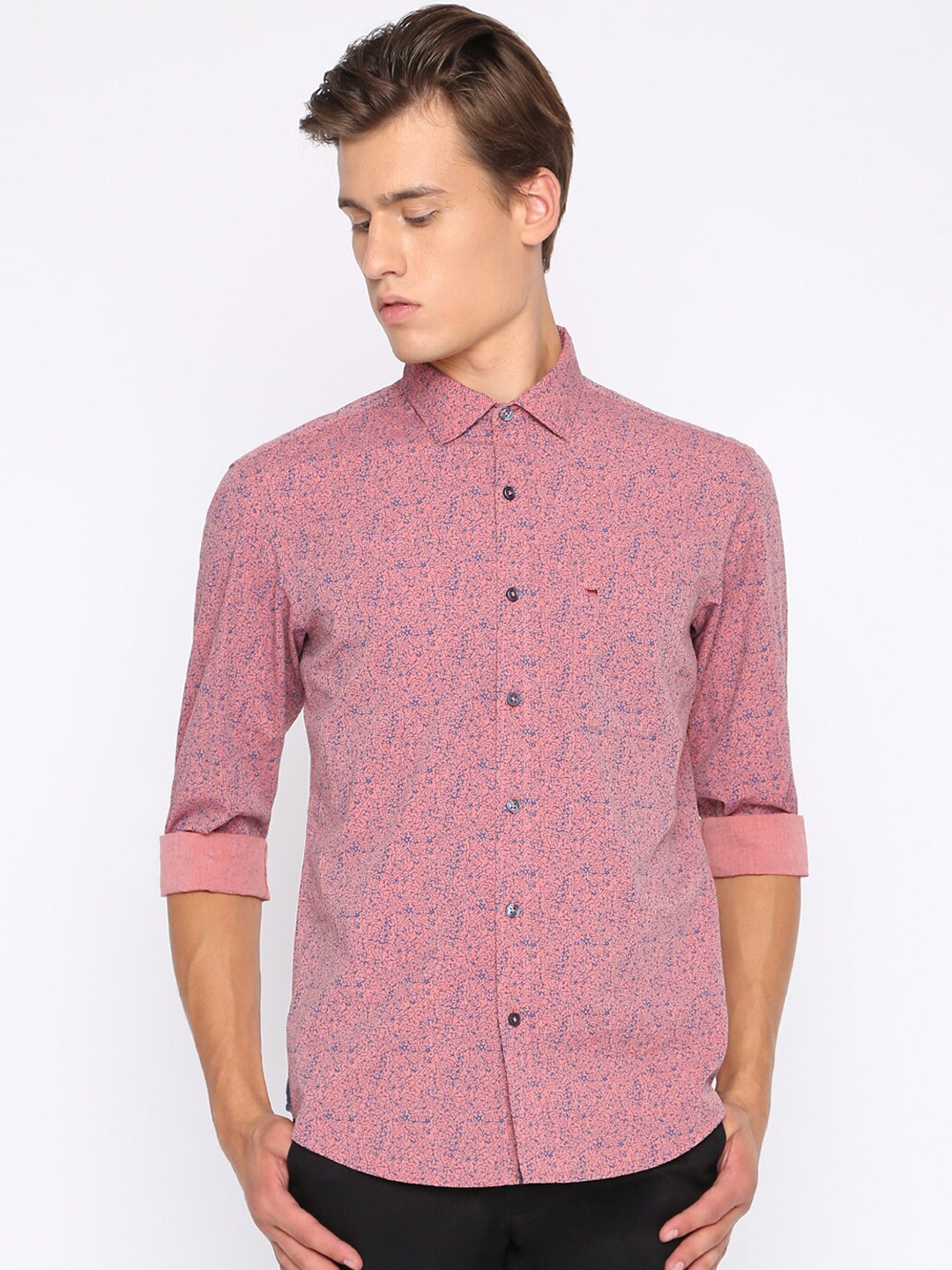 

Basics Men Peach-Coloured Slim Fit Printed Casual Shirt