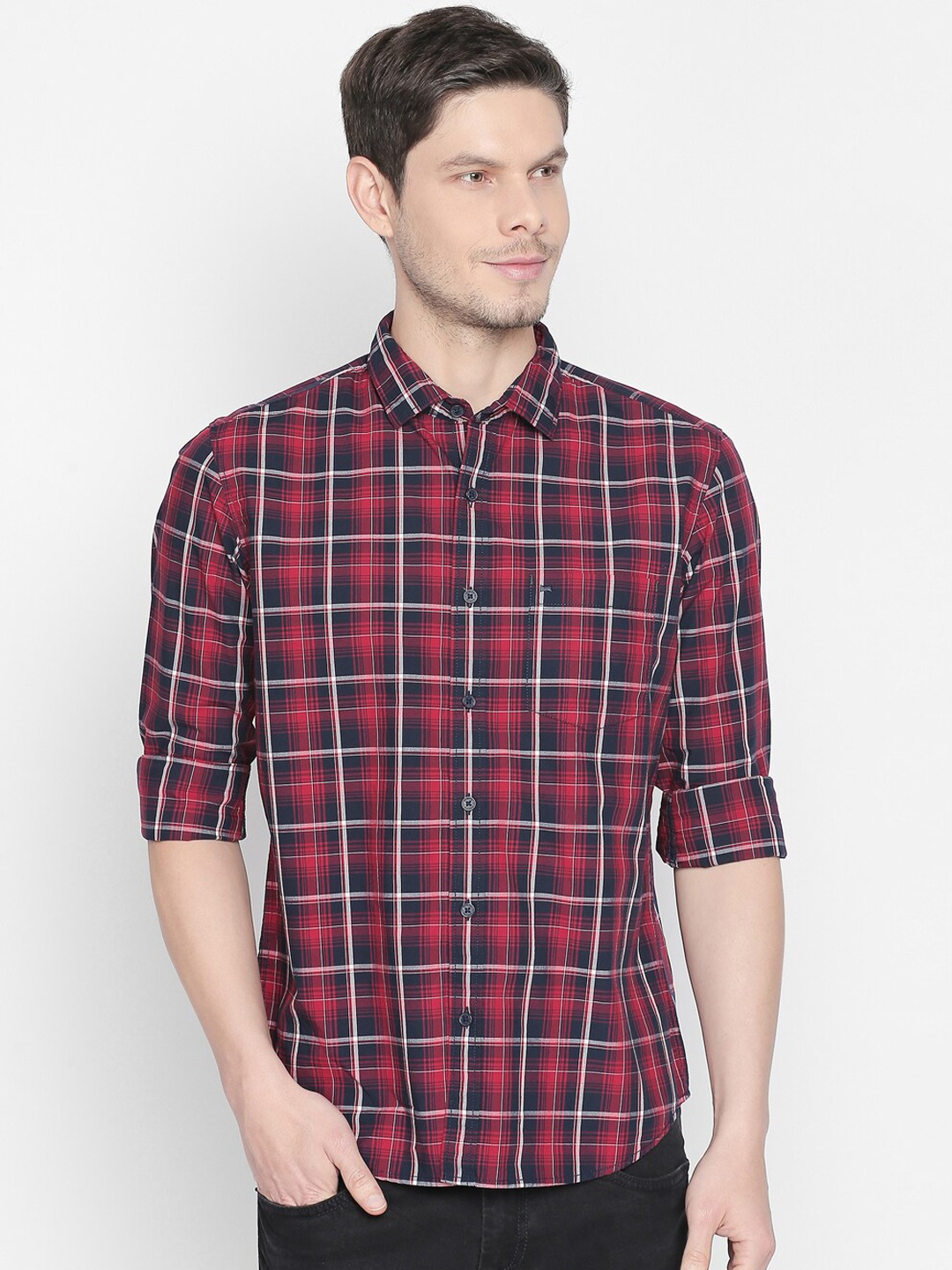Basics Men Red & Navy Blue Slim Fit Checked Casual Shirt