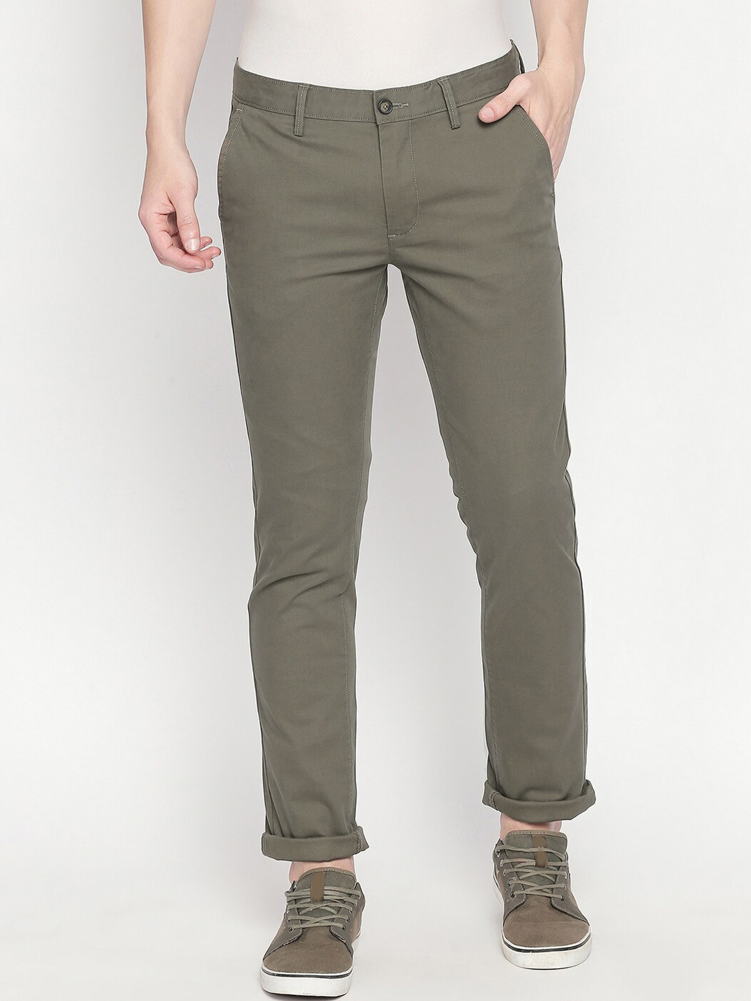 

Basics Men Olive Green Tapered Fit Solid Regular Trousers