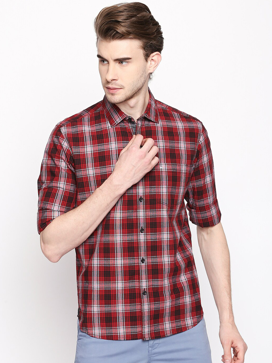 

Basics Men Red Slim Fit Checked Casual Shirt