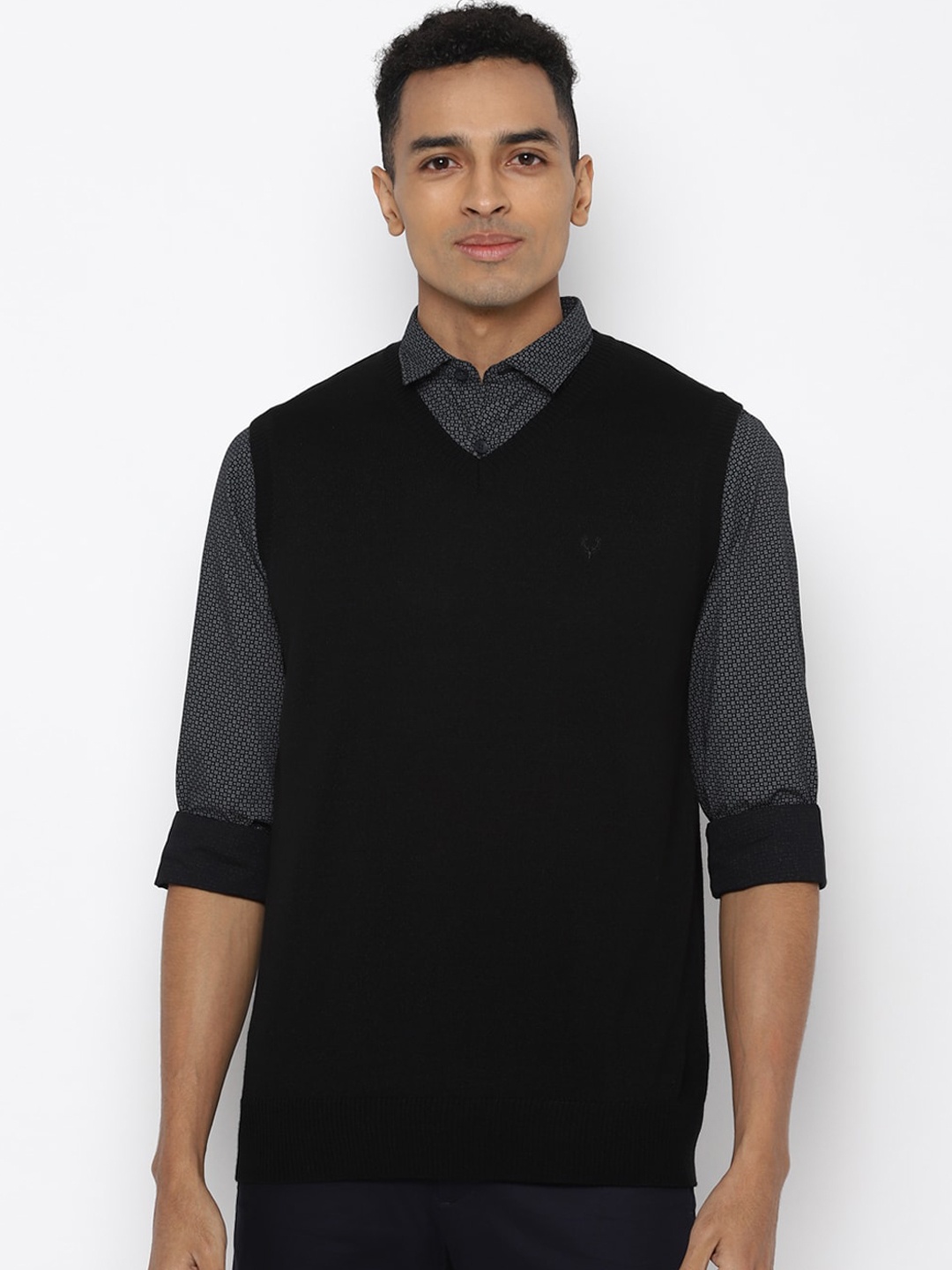 

Allen Solly Men Acrylic Black Solid Sweater Vest