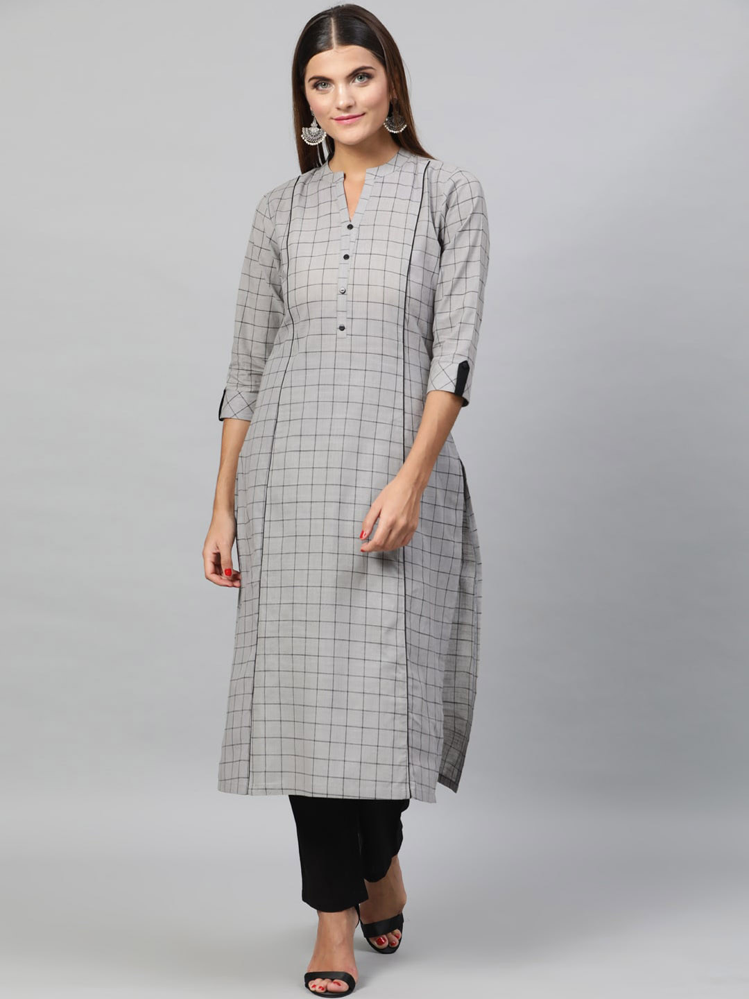 

STREET 9 Women Grey & Black Printed Kurta with Trousers