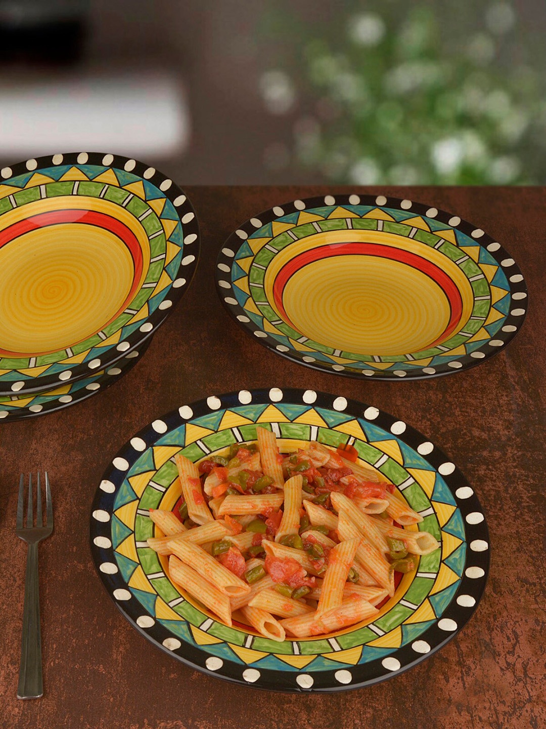

StyleMyWay Set of 4 Yellow & Black Printed Hand Painted Ceramic Quarter Plates