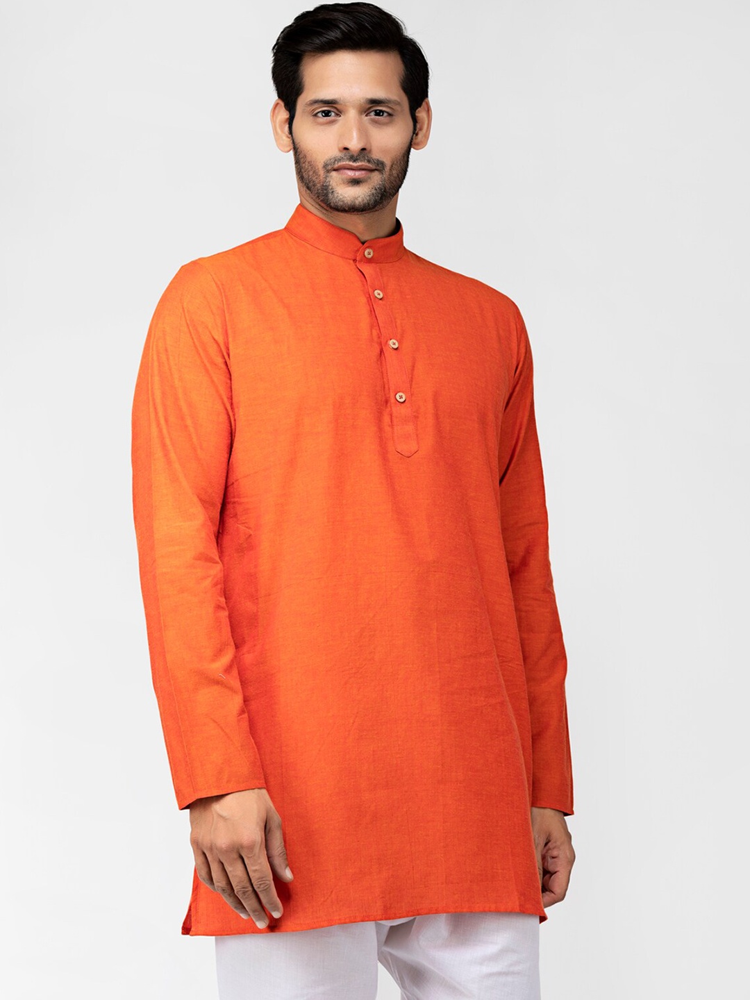 

TATTVA Men Orange Solid Straight Kurta
