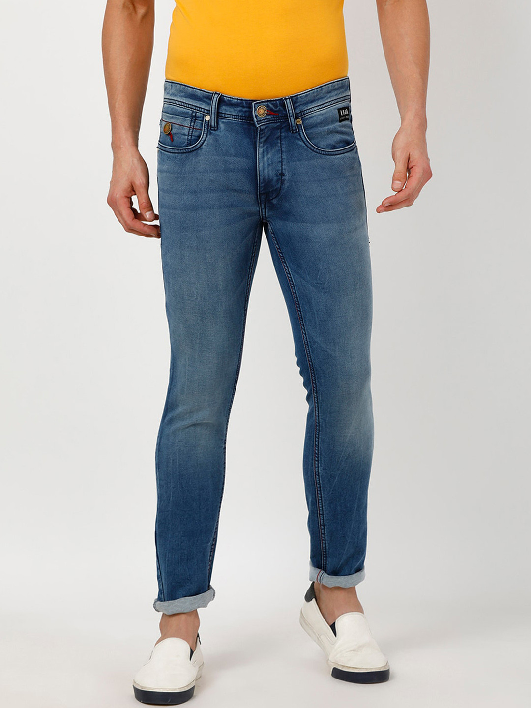

Llak Jeans Men Blue Skinny Fit Mid-Rise Clean Look Jeans