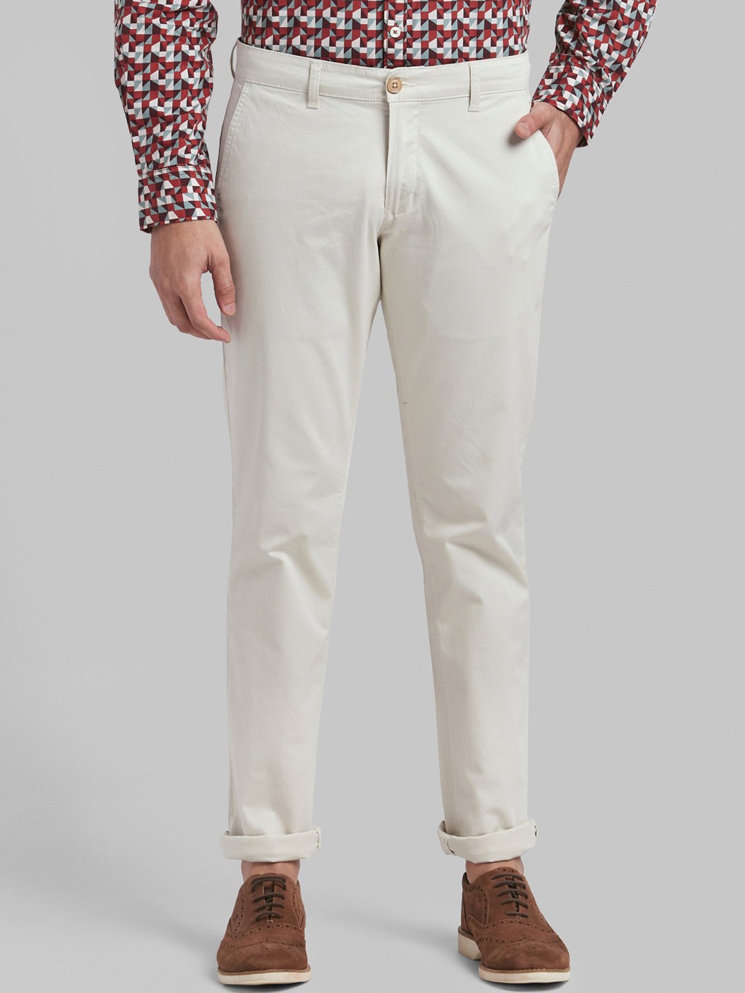 

Parx Men Beige Tapered Fit Solid Regular Trousers