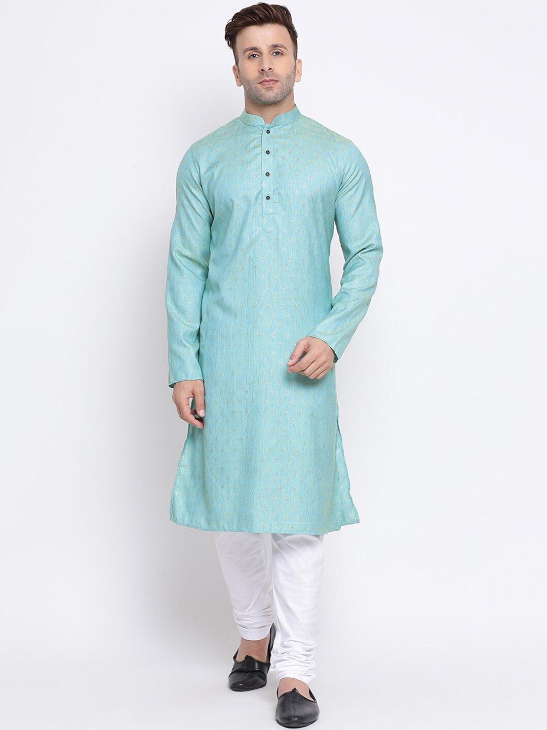 

NAMASKAR Men Blue & White Cotton Printed Kurta with Churidar