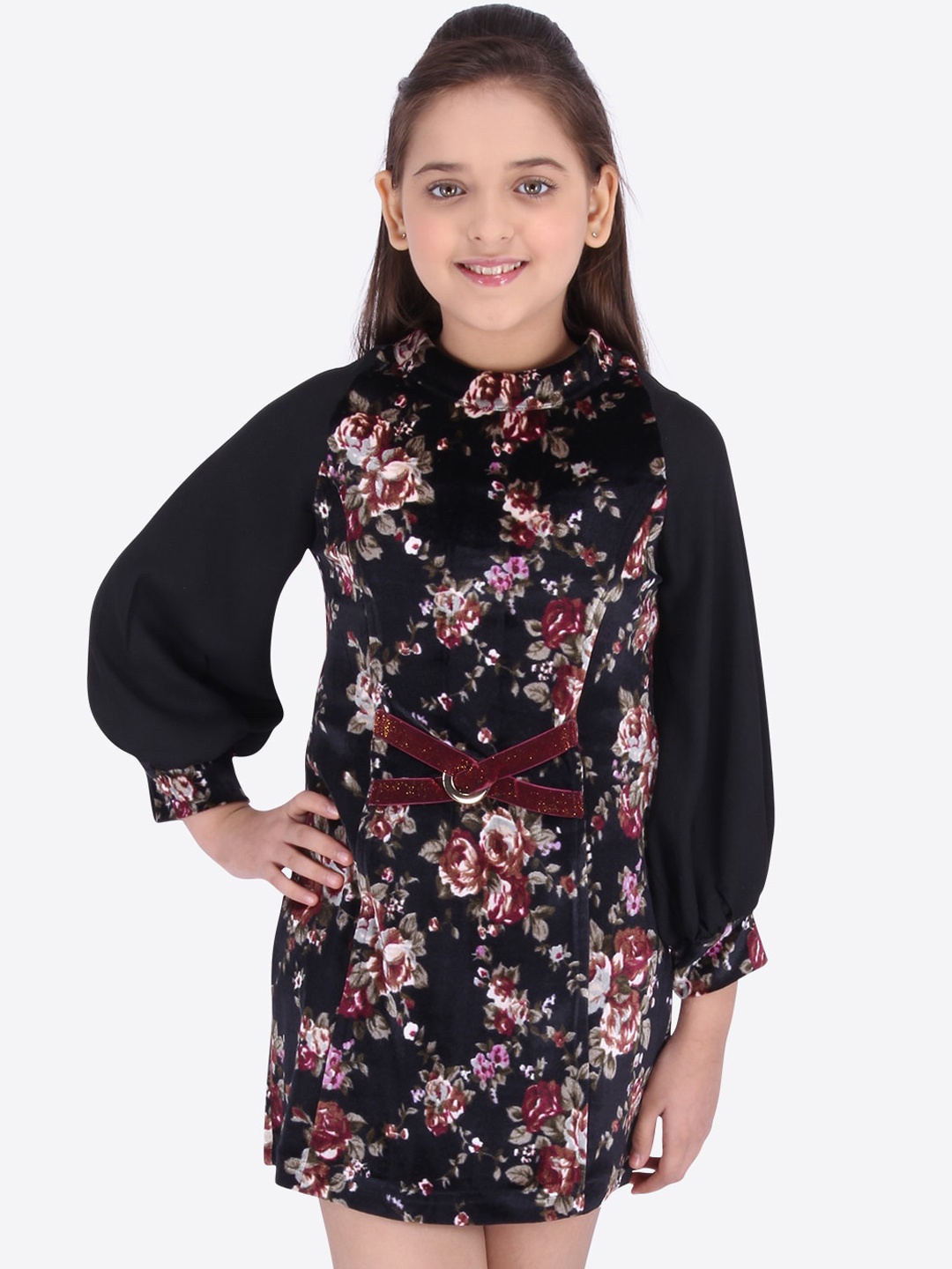 

CUTECUMBER Girls Black Printed A-Line Dress