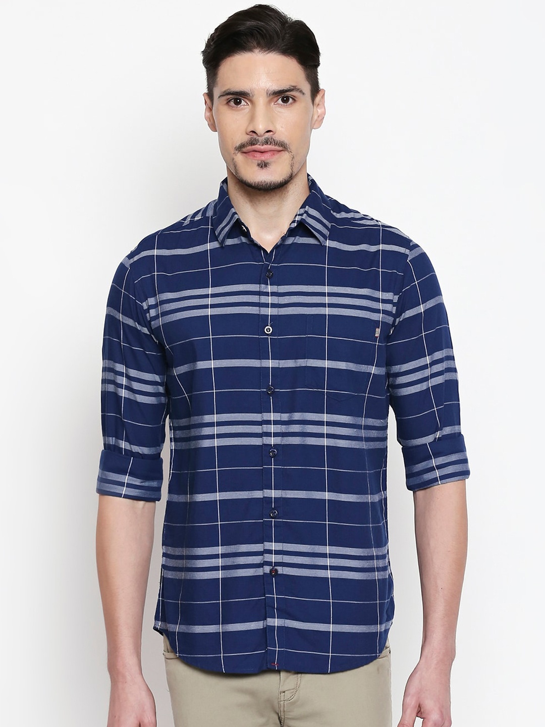 

Mufti Men Navy Blue Slim Fit Checked Casual Shirt