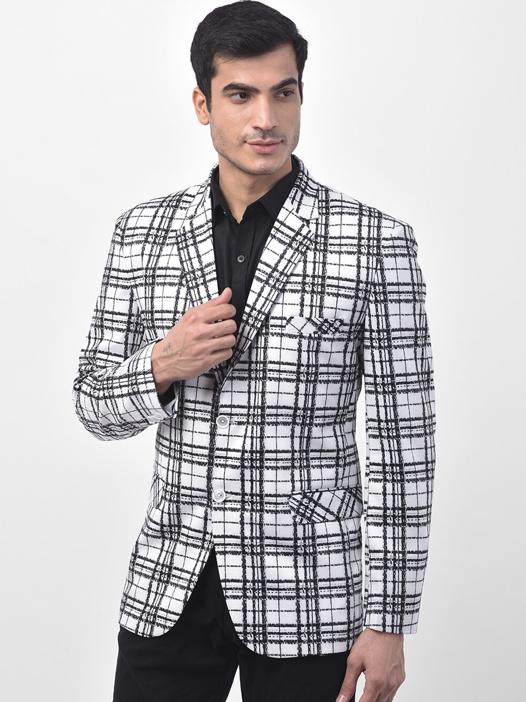 

LUXURAZI Men White & Black Checked Single-Breasted Tailored Fit Blazer