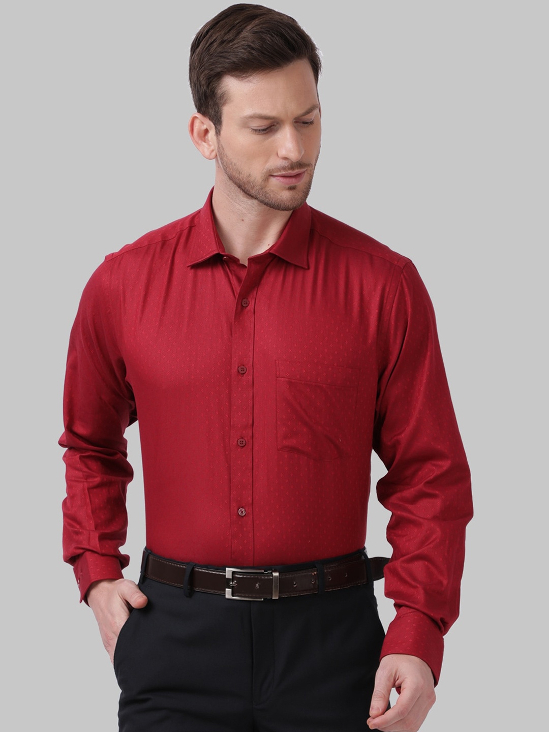 

Park Avenue Men Red Regular Fit Self Design Casual Shirt