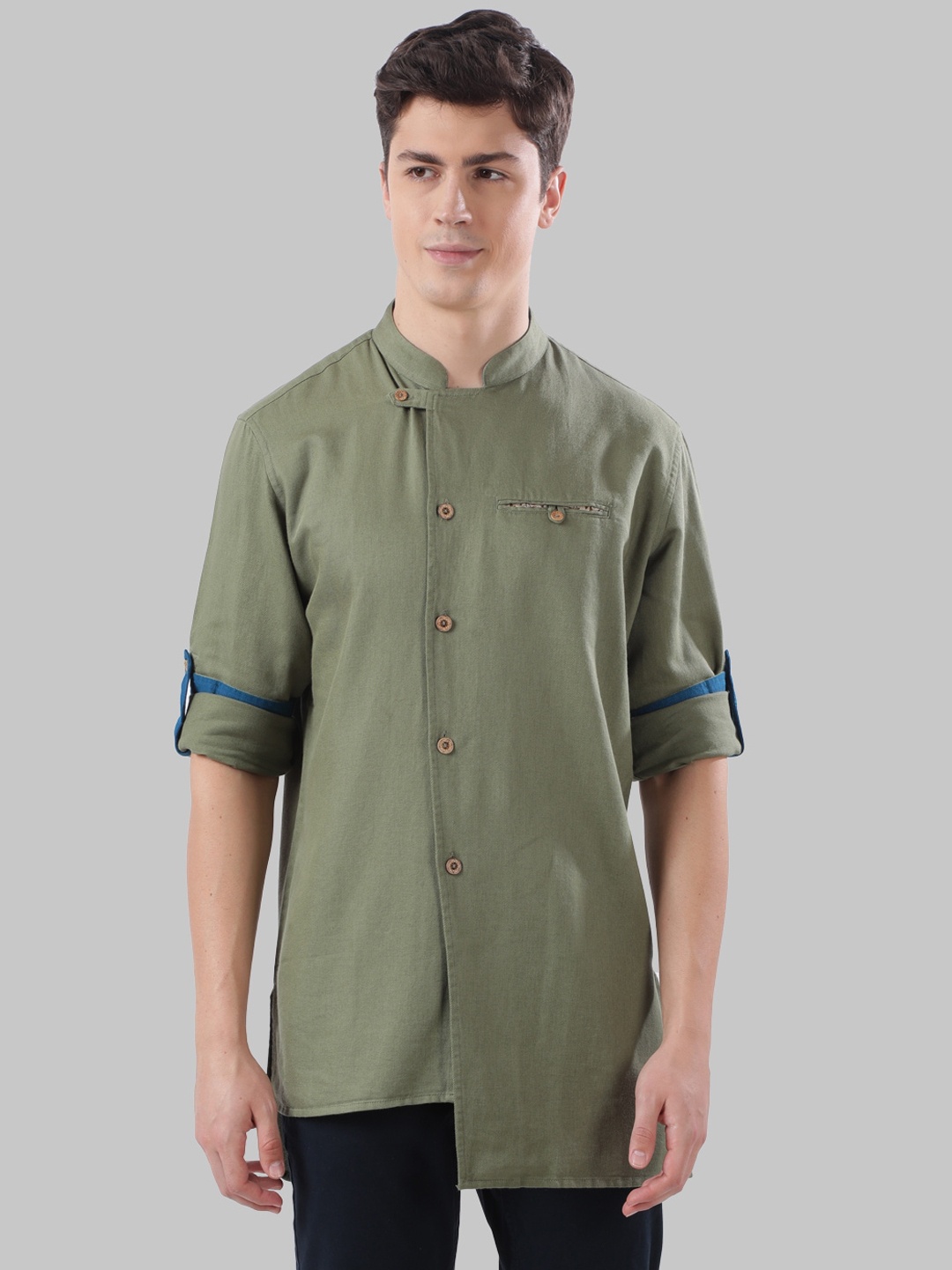 

Ethnix by Raymond Men Green Solid Straight Kurta