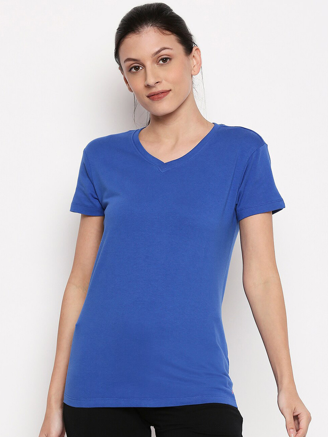 

XIN Women Blue Solid V-Neck T-shirt