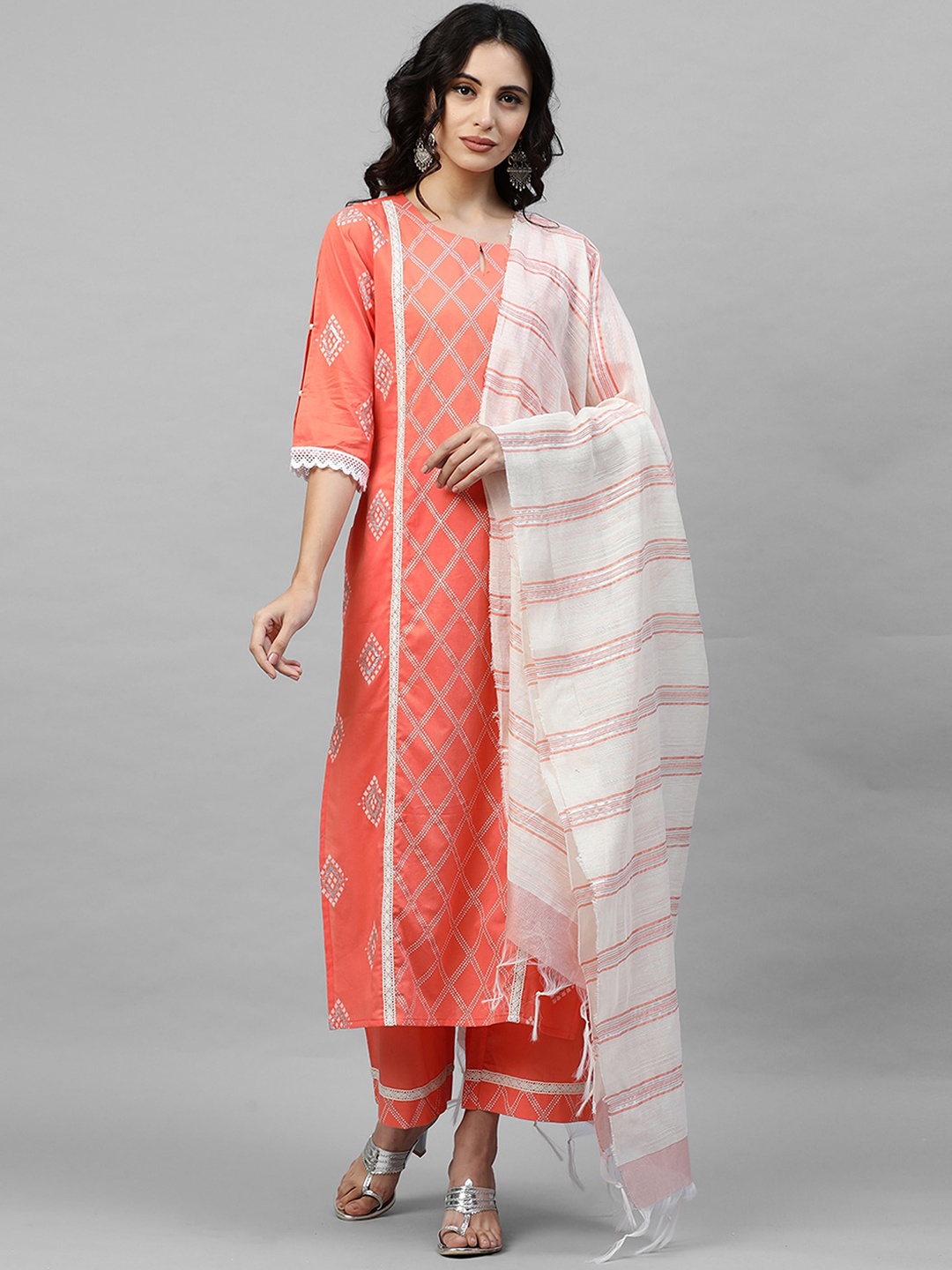 

Indo Era Women Peach-Coloured & Off-White Printed Kurta with Palazzos & Dupatta