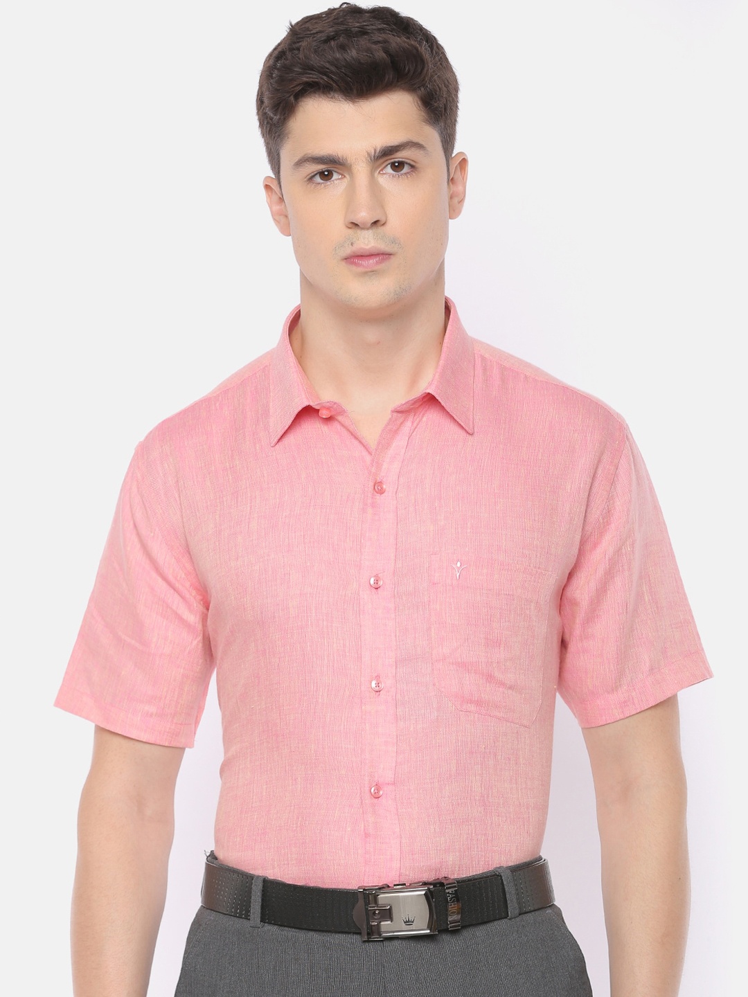 

Ramraj Men Pink Slim Fit Solid Linen Formal Shirt