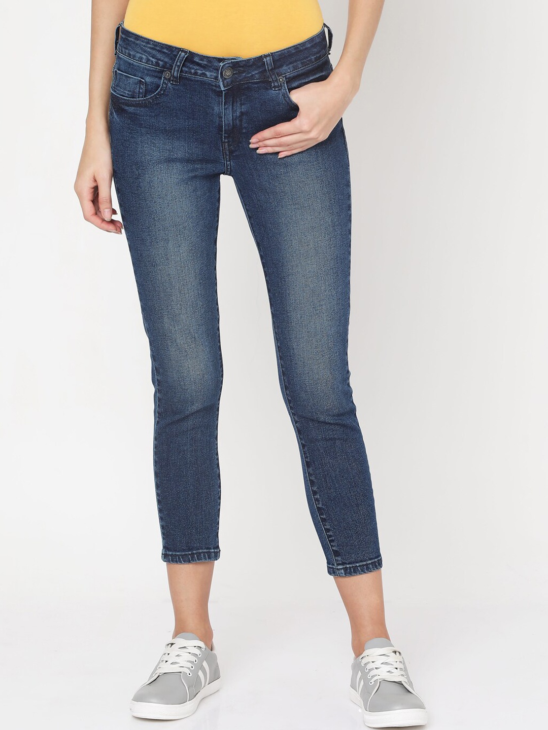 

Pepe Jeans Women Blue Skinny Fit Jeans