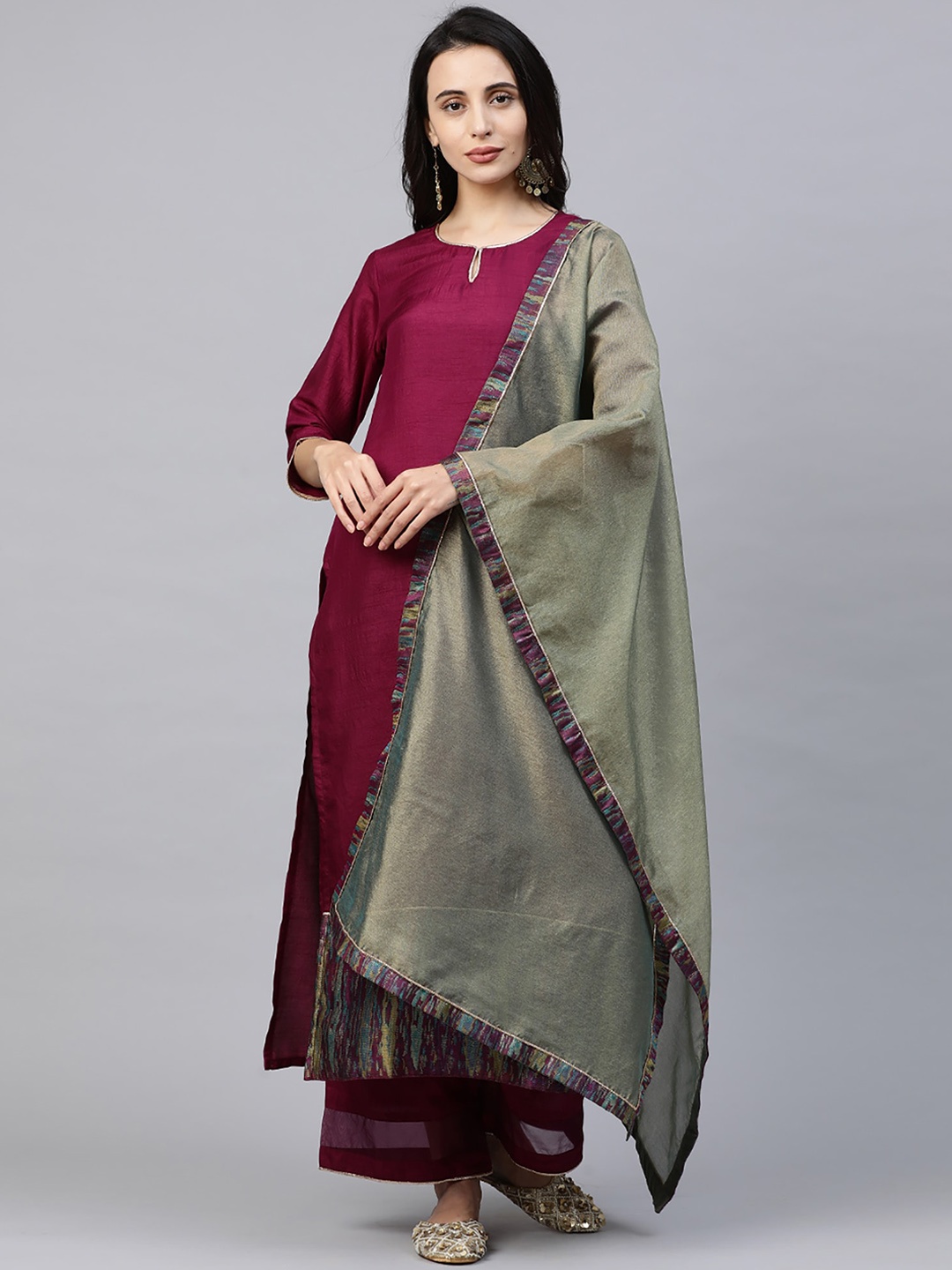 

Indo Era Women Magenta & Green Solid Kurta with Palazzos & Dupatta