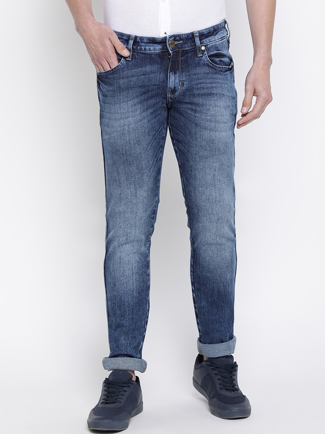 

Wrangler Men Blue Regular Fit Jeans
