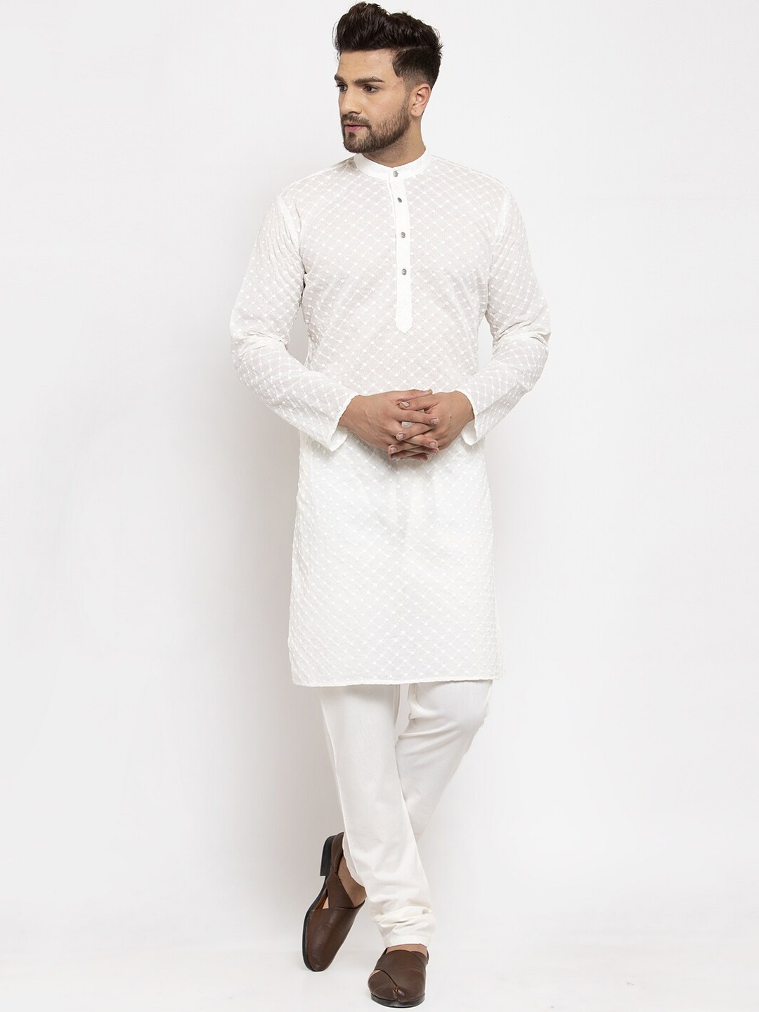 

Jompers Men Cream-Coloured Embroidered Kurta with Churidar