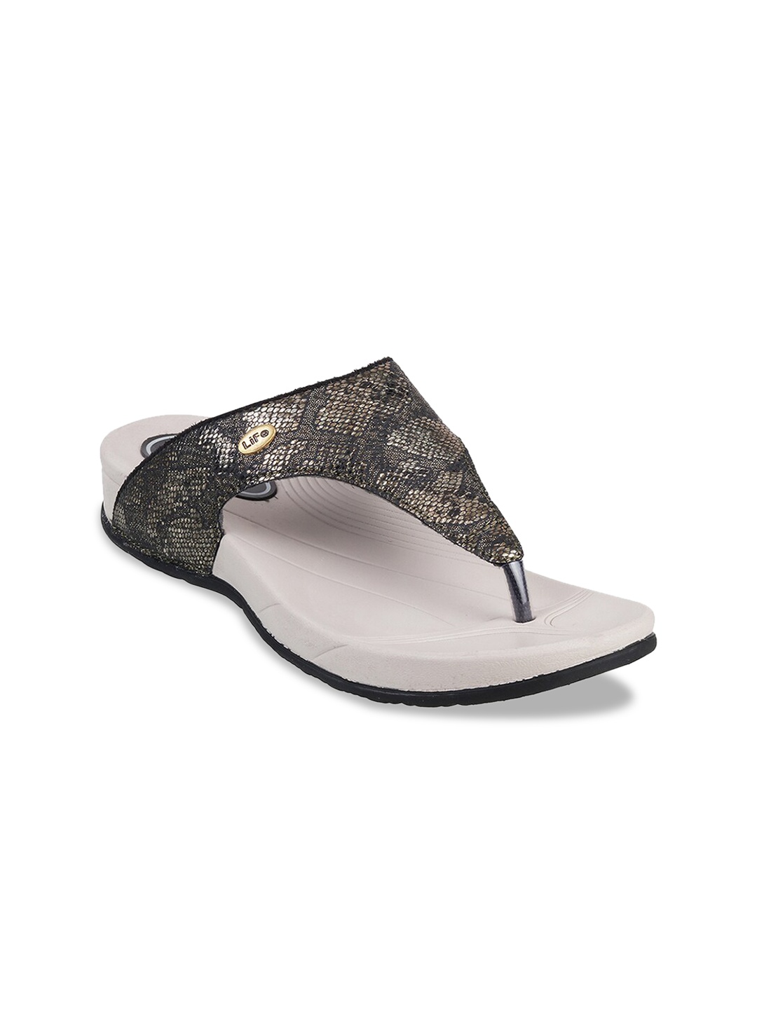 WALKWAY by Metro Women Black & Gold-Toned Textured Comfort Heels