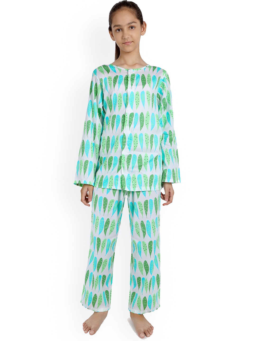 

Nigh Nigh Girls Green & White Printed Sustainable Night Suit