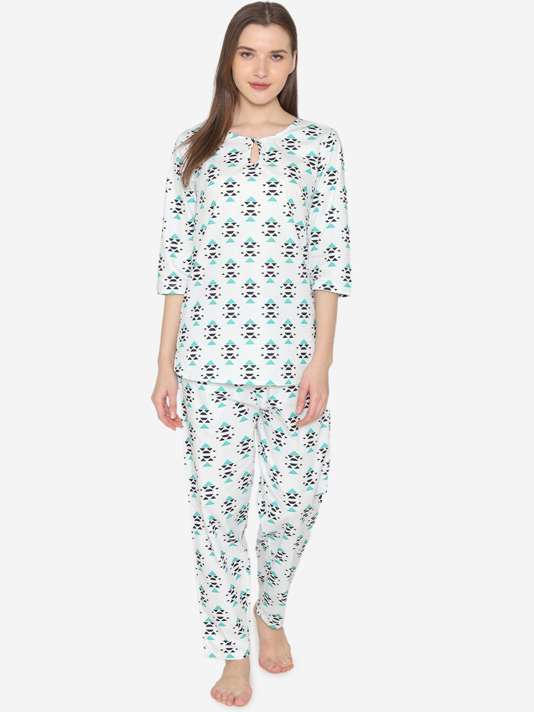 

Fluffalump Women White & Blue Printed Night suit