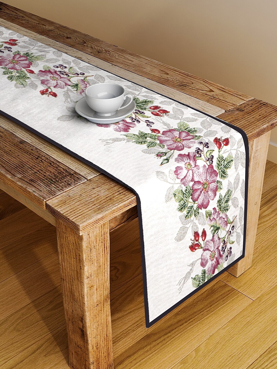 

KLOTTHE White & Red Woven Design Table Runner