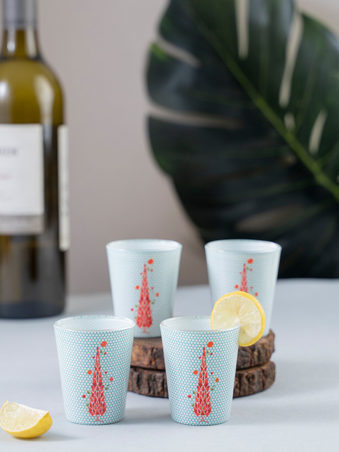 

KOLOROBIA Set Of 4 Blue & Red Babur Shot Glasses