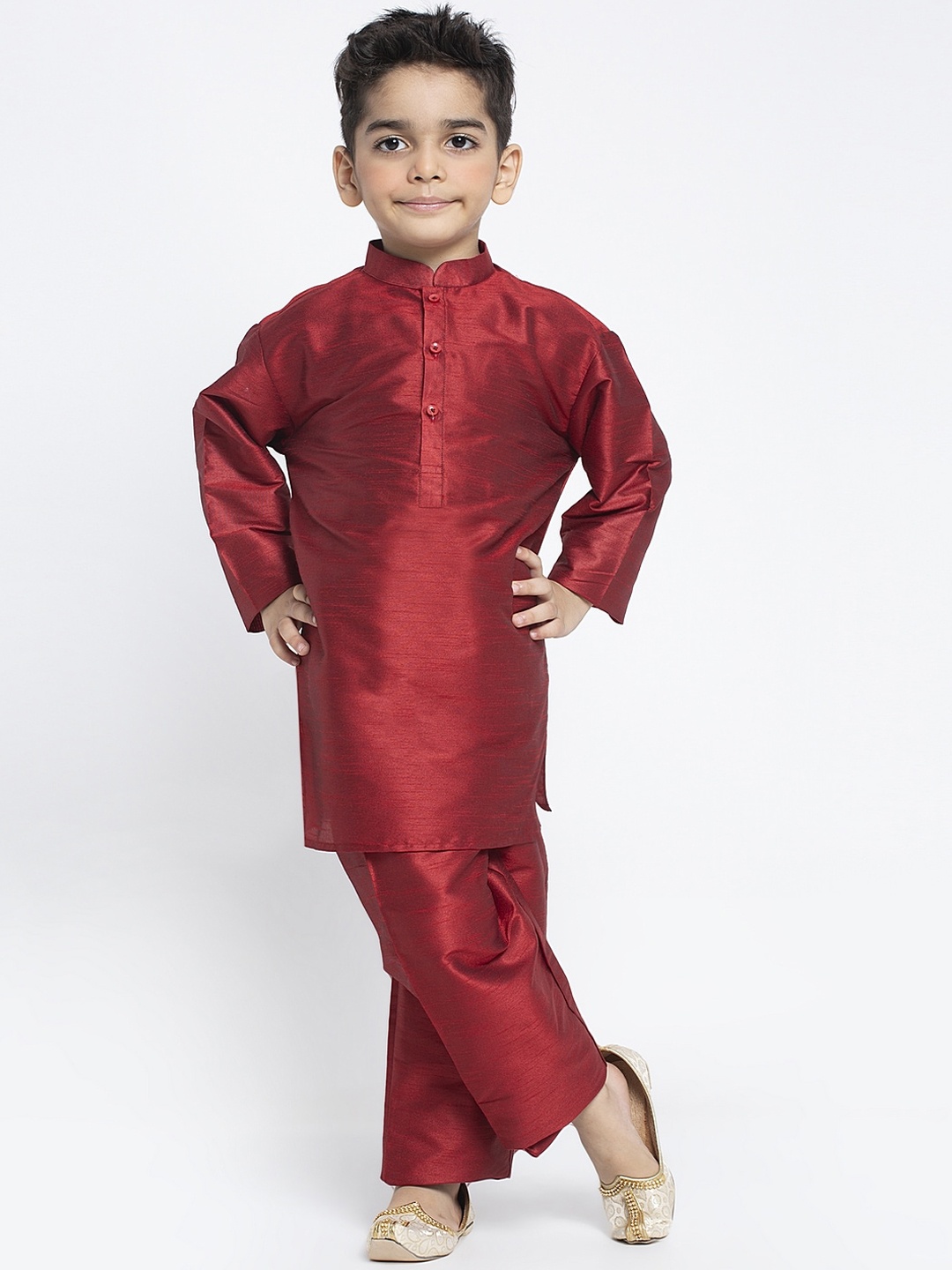 

MAXENCE Boys Red Solid Kurta with Pyjamas