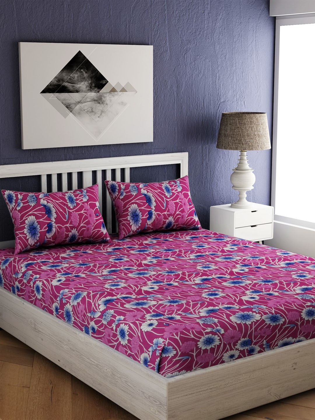 

EverHOME Pink & Blue Printed 144 TC 1 Queen Bedsheet With 2 Pillow Covers