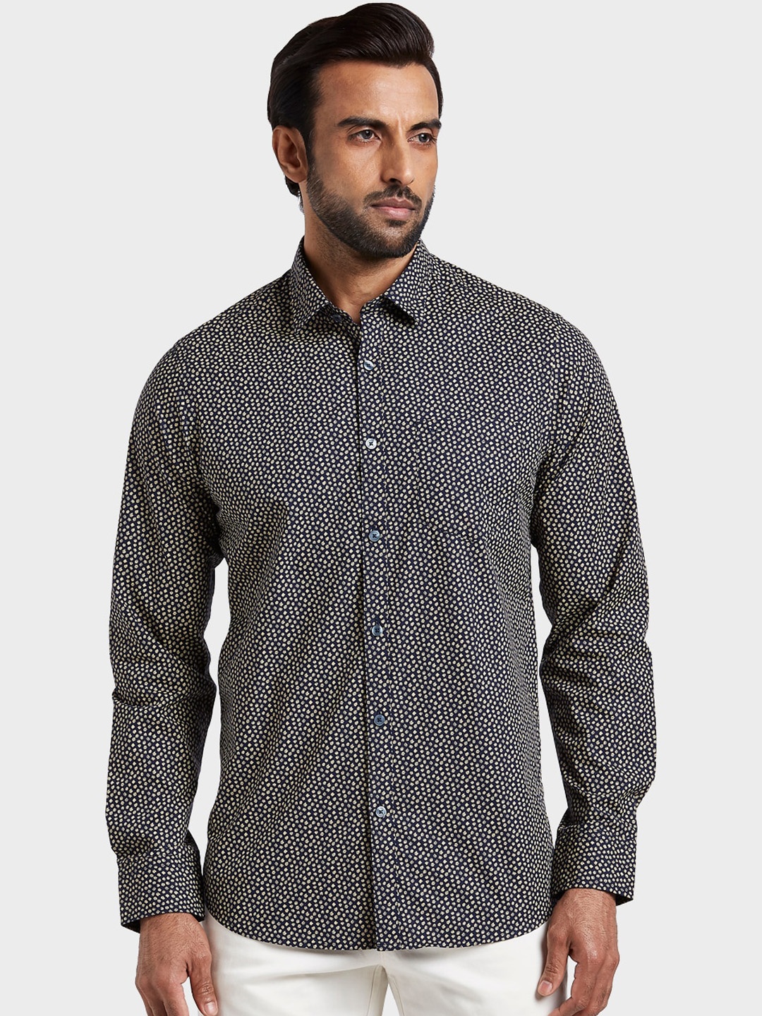 

ColorPlus Men Beige Regular Fit Printed Casual Shirt